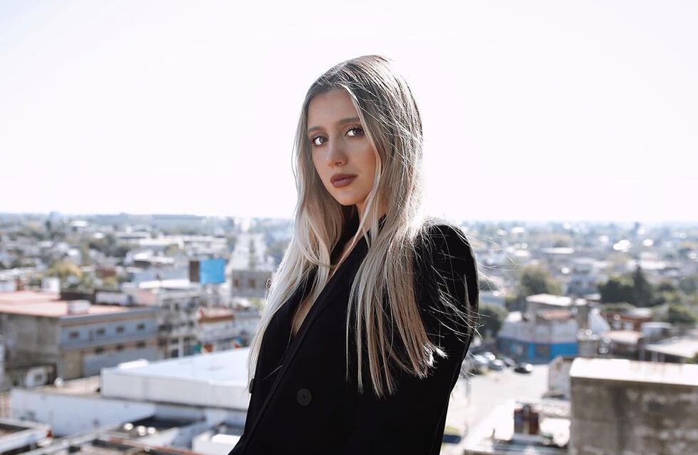 Quién es Morena Beltrán, la periodista deportiva que conquistó la televisión y las redes sociales