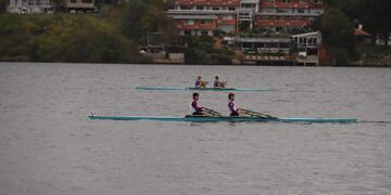 Regata de Remo en las aguas del San Roque