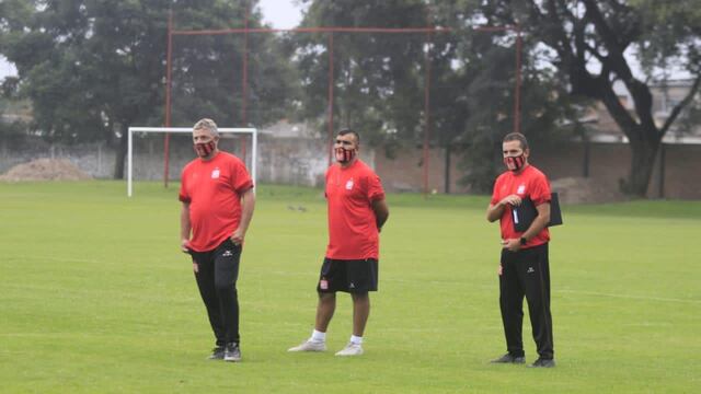 San Martín busca técnico
