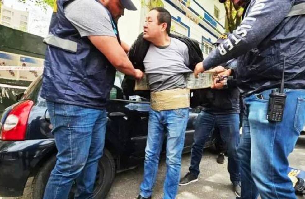 Allanaron “la mayor cueva de la city” porteña y hallaron “evidencia de operaciones ilícitas” por U$S 700 mil