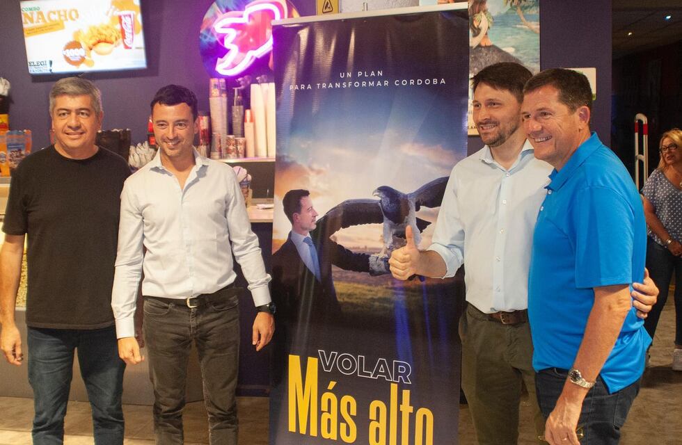 De Loredo visitó la ciudad y presentó Volar Más Alto