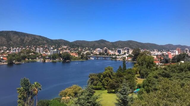 Villa Carlos Paz. Otoño 2021. (Foto: Facebook / Secretaría de Turismo, Deportes y Cultura VCP).