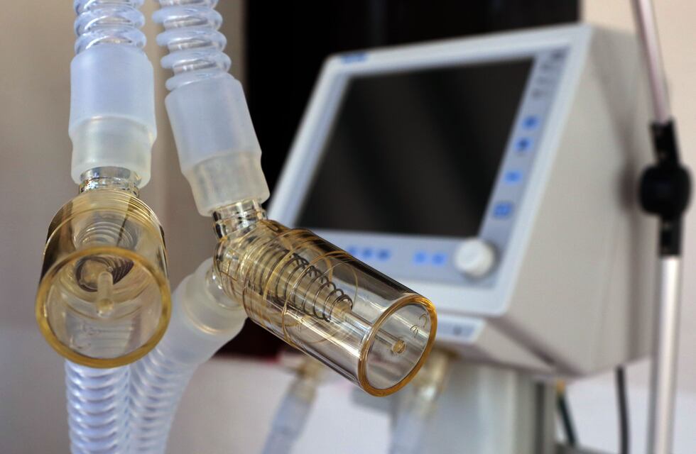 PAMI entregó respiradores para reforzar el sistema de salud