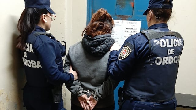 Fue detenida la presunta instigadora de los saqueos a un supermercado en Río Cuarto. (Gentileza Policía de Córdoba)