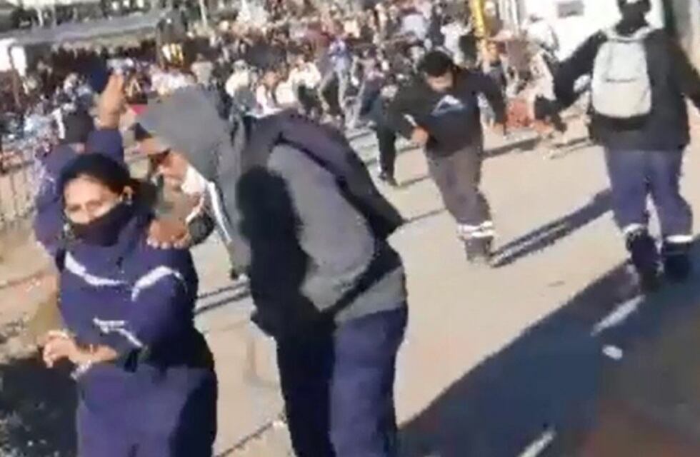 Disparos, corridas y heridos por un nuevo enfrentamiento sindical en Ensenada