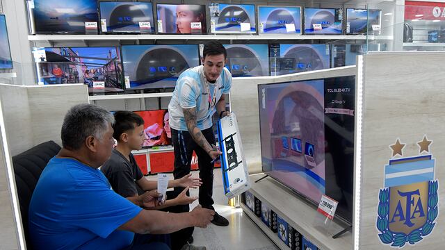 El furor por comprar un televisor nuevo para el Mundial lleva meses y hay varias ofertas de varias marcas. Foto: Orlando Pelichotti