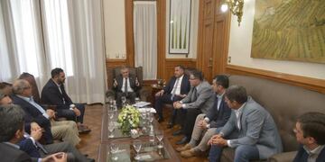 Buscan apuntalar el crecimiento de la industria del software