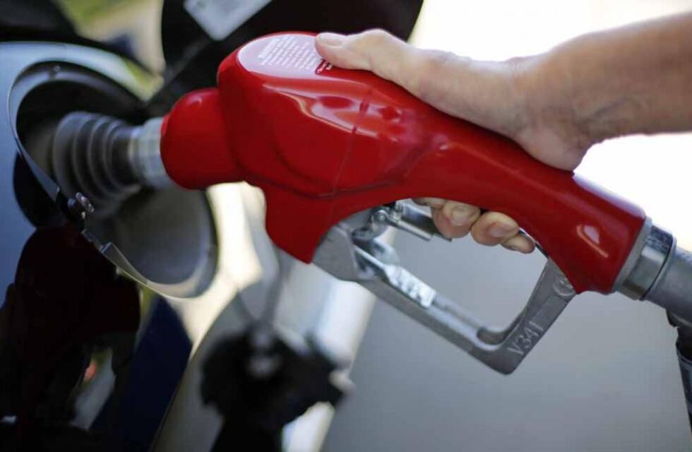 Este sábado aumentaron los combustibles un 6% en promedio