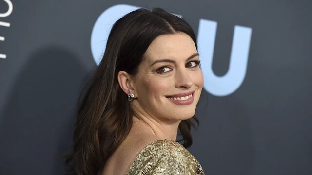 Anne Hathaway.