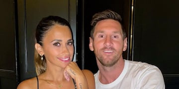 La pareja se mudó a París después del final del contrato del futbolista con Barcelona.