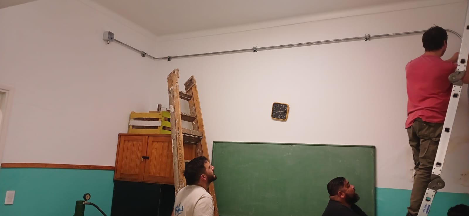 Tres Arroyos: El Consejo Escolar recorre y supervisa trabajos en instituciones educativas