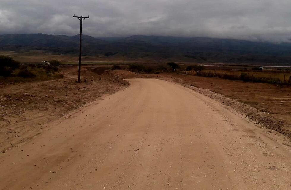 Continúan los trabajos de pavimentación de la Ruta Provincial N° 1