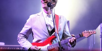 Luis Alberto Spinetta dando su histórico concierto en Vélez donde repasó toda su carrera.