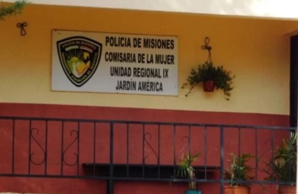Violencia de género en Jardín América: adolescente atacó a su pareja y a su suegra