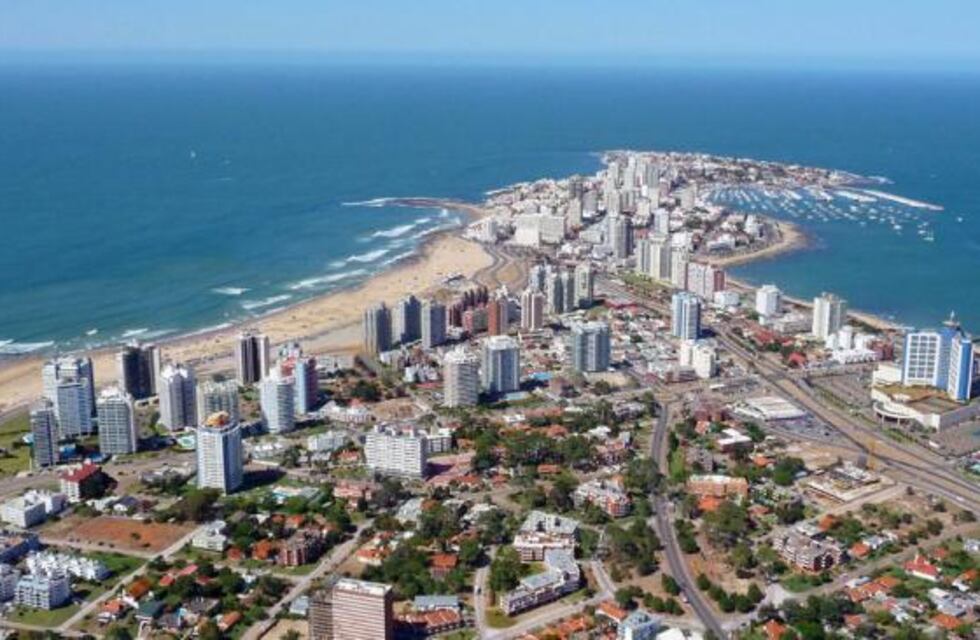 “Pasaporte sanitario”: lo que Uruguay quiere implementar desde junio