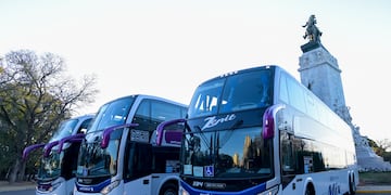 Zenit incorporó nuevos coches. Servicio Diario a la Costa Atlántica.