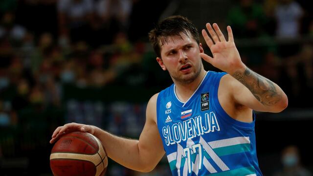 Luka Doncic clasificó con Eslovenia a los Juegos Olímpicos y estará en el grupo de Argentina.