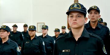 Puerto Belgrano: egresaron policías de Establecimientos Navales