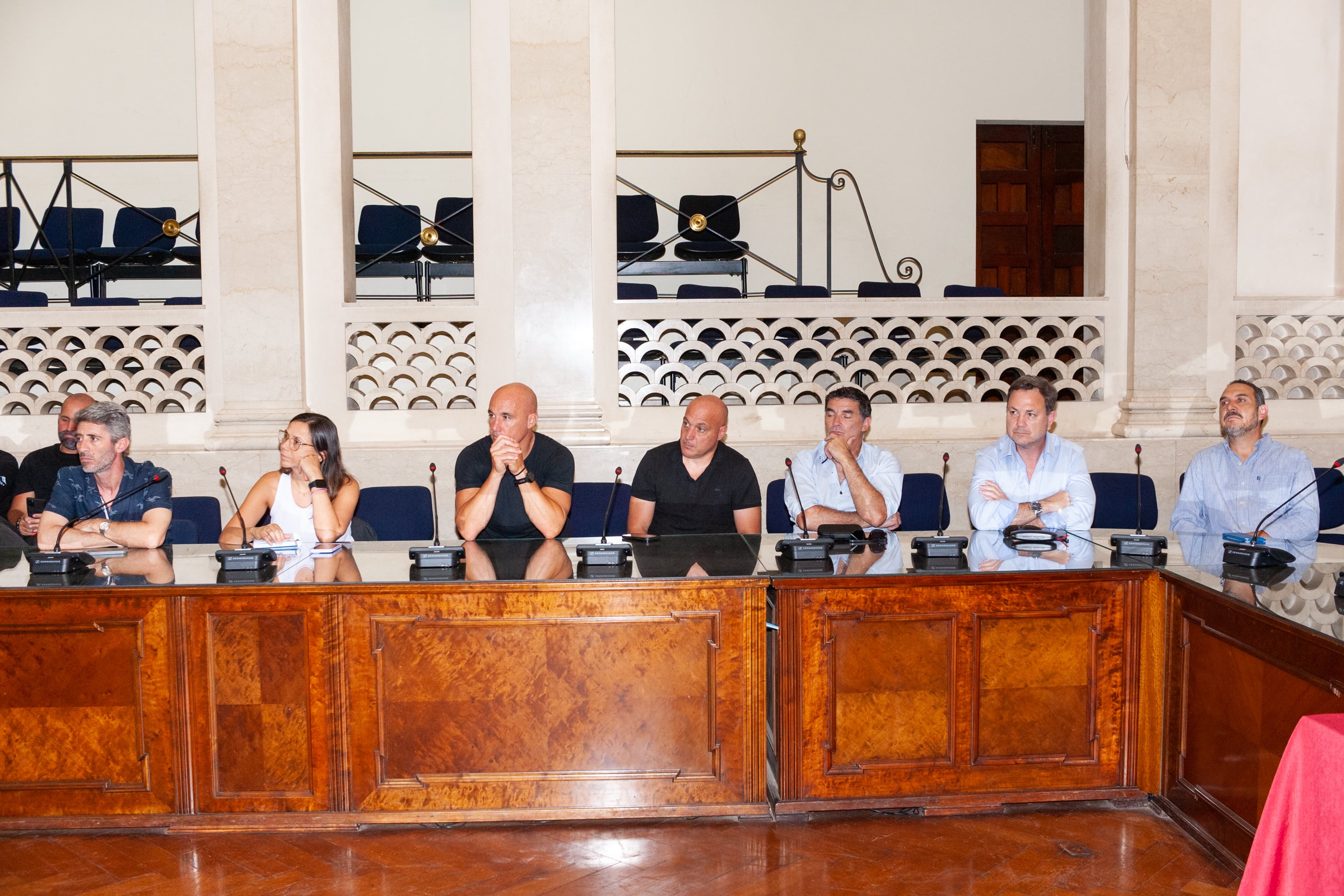 Cinco años de Vía Paraná: capacitación sobre comunicación inteligente e inteligencia artificial en la UNL