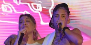 Wanda Nara y L-Gante cantaron juntos en Paraguay.
