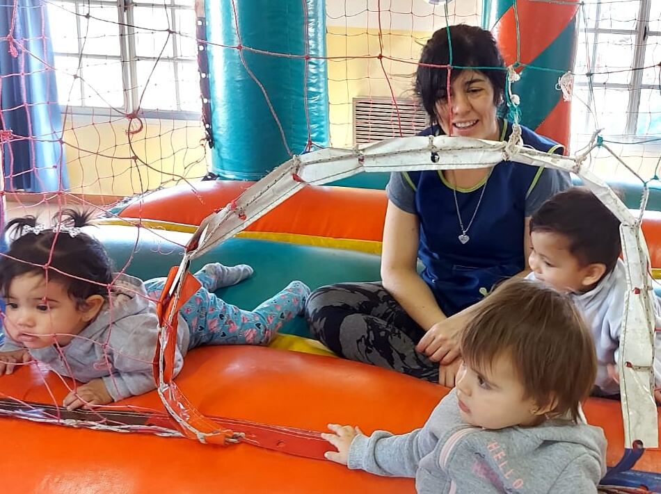 En los Jardines Maternales del Municipio festejaron el Día del Niño