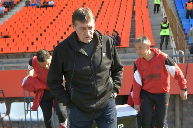 Hasta aquí llegó: Independiente decidió rescindirle el contrato a Julio César Falcioni.