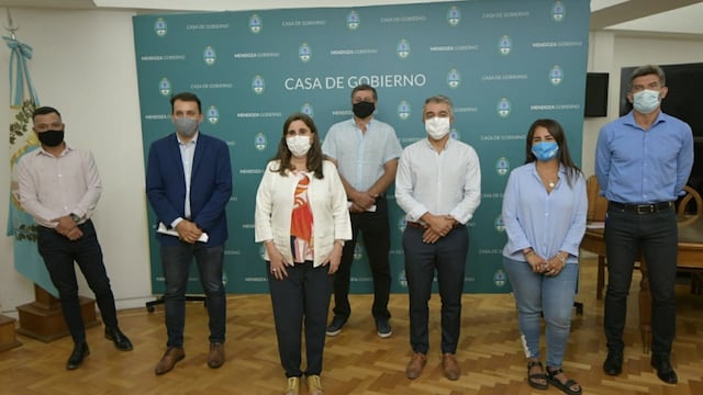Mendoza comenzará la vacunación para mayores de 70 años
