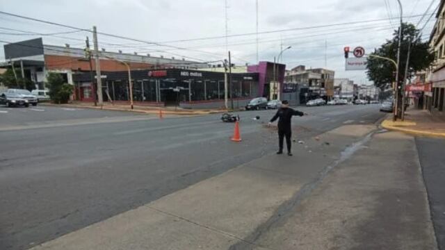 Accidente vial en Posadas: dos motociclistas heridos.