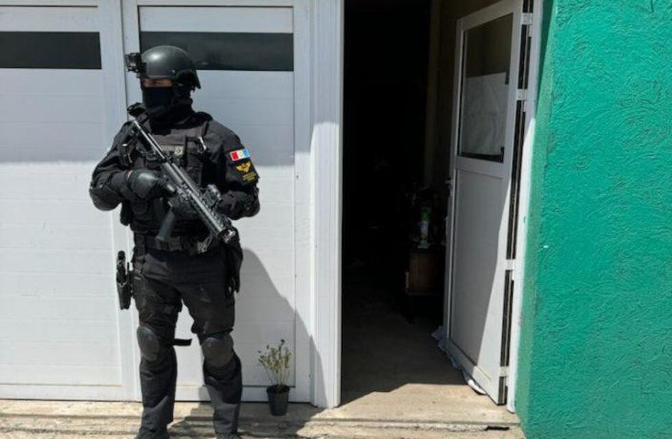 Arroyito: la Fuerza Policial Antinarcotráfico detuvo a un hombre de 35 años por comercializar estupefacientes