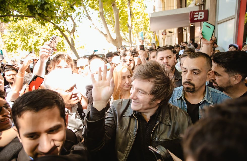 Tras los primeros resultados en las provincias, ¿Javier Milei se consolida como candidato a presidente?
