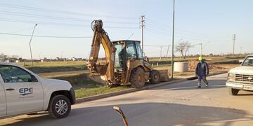 Una retroexcavadora dejó sin luz a buena parte de Rafaela