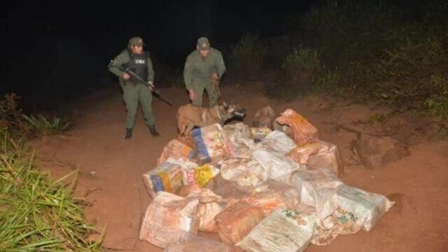 Más de 570 kilos de marihuana fueron incautados en Puerto Esperanza.