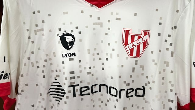 La nueva camiseta de Instituto, que se estrena este domingo ante Newell's.