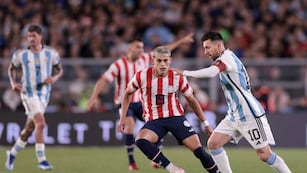Ramón Sosa, delantero de Talleres, de lo mejor de Paraguay en la derrota con la Selección argentina.