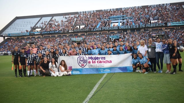 Belgrano y Talleres se enfrentan en un clásico histórico en la Primera A de la AFA. (Javier Ferreyra / La Voz)