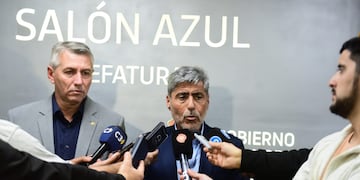 Conferencia de prensa de Juan Pablo Quinteros luego de la detención de Alejandro Mercado, uno de los subjefes de la Policía de Córdoba. (José Gabriel Hernández / La Voz)