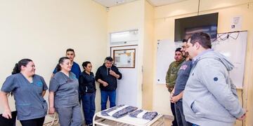 UISE entregó ropa de trabajo al personal de la Unidad de Negocios Limpieza y Desinfección
