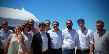 El Gobernador de la Provincia de Buenos Aires el Dr. Axel Kicillof visitó, junto a su equipo y en compañía de referentes del Frente de Todos Coronel Rosales, el Parque Eólico Pampa Energía IV.