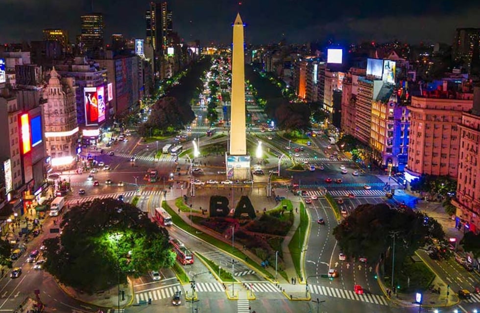 Cuánto cuesta y desde qué hora se puede subir al Obelisco de Buenos Aires este sábado 1 de noviembre