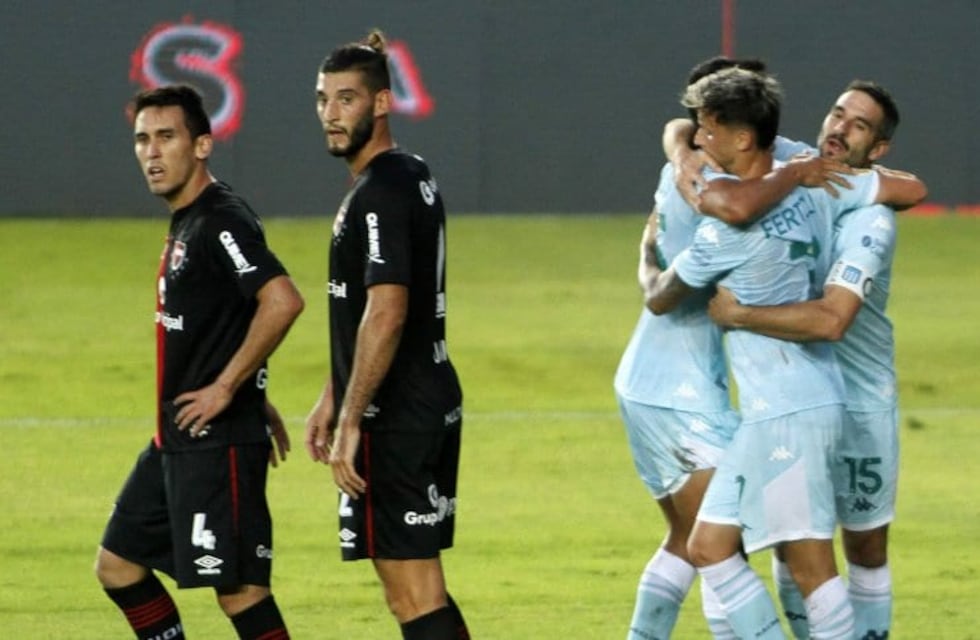 Racing venció a Newell’s y lo dejó sin final de la Complementación