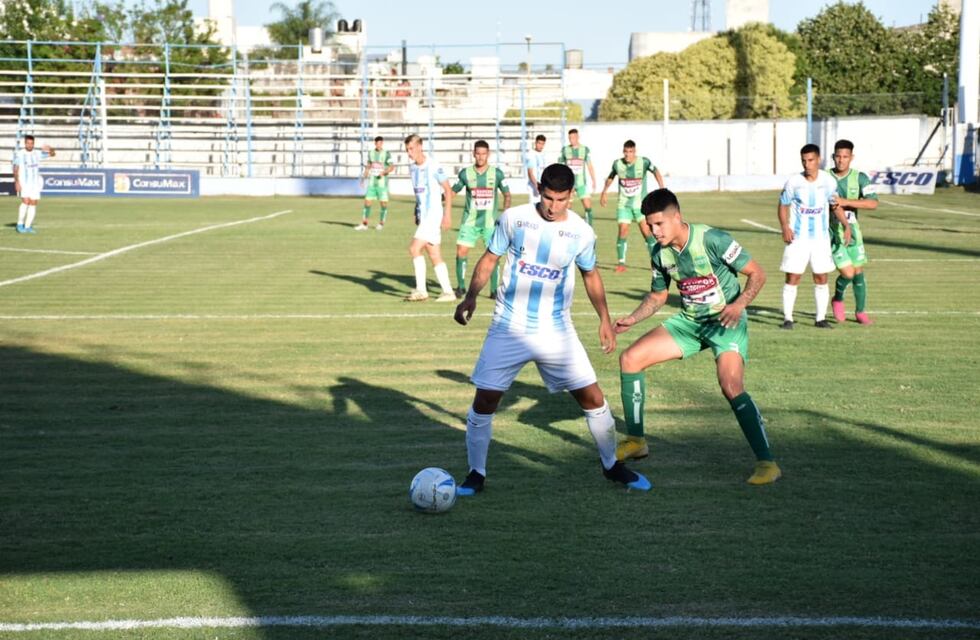 Nacho Abraham fue titular en la remontada de Juventud Unida