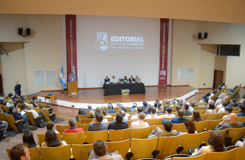 Pagani encabezó la presentación de la Editorial de Derecho