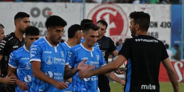 Estudiantes RC y su duelo ante Maipú, por la ida de semifinales del Reducido de la Primera Nacional, (Tomi Fragueiro / La Voz)