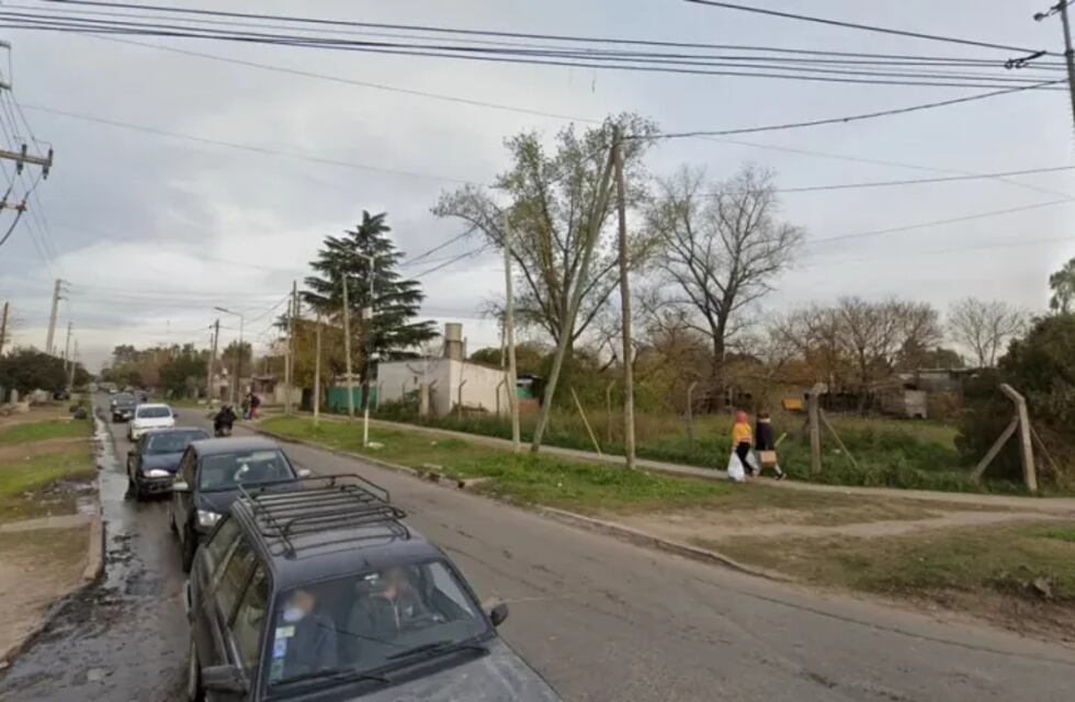 Un nuevo hecho de inseguridad en el Conurbano: joven de 16 años fue baleado mientras esperaba el colectivo en Merlo