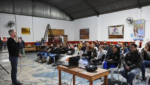 Curso de RCP en el club Estudiantes