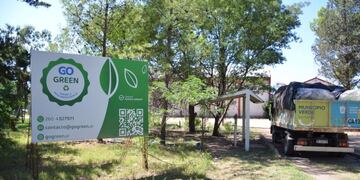 El plástico se recicla en implementos agrícolas, mangueras, tela antigranizo o juguetes entre otros artículos.