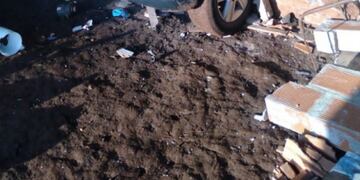 Impactó su vehículo contra una vivienda y huyó de la escena.