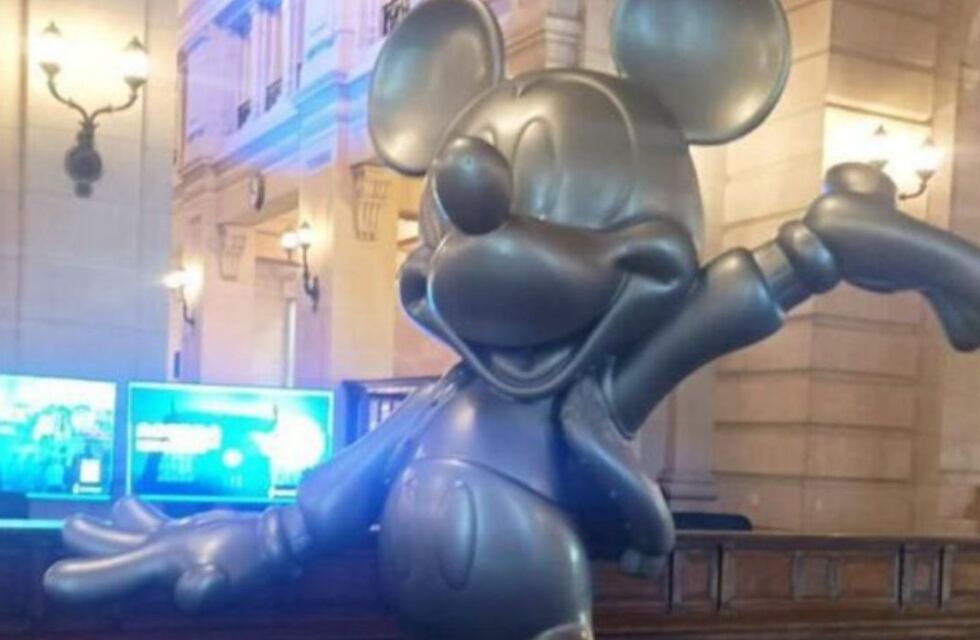 Mickey Mouse llegó al CCK con una muestra y las redes explotaron