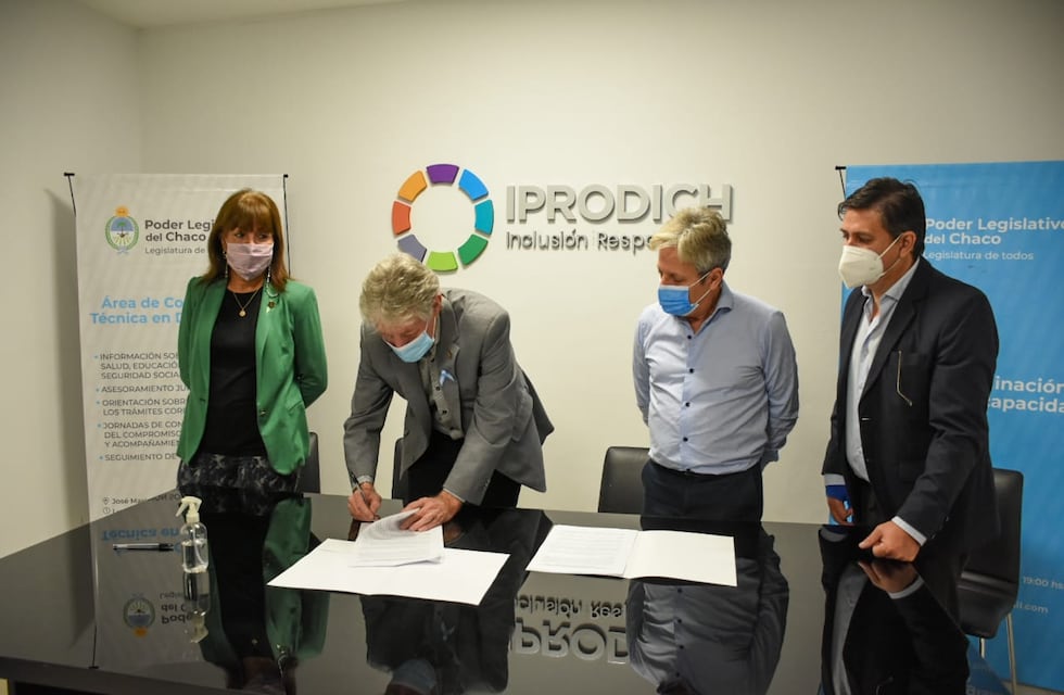 La legislatura chaqueña y el IPRODICH conformaron una Comisión Integradora