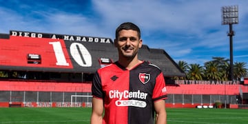 El futbolista volvió al Coloso en los últimos días previos al clásico rosarino.